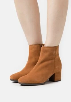 Leather - Korte Laarzen - Cognac